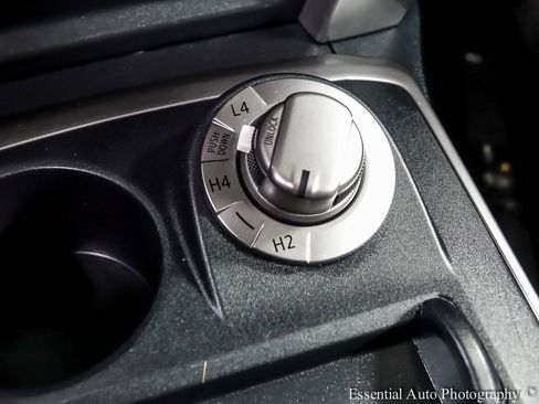 Used 2024 Toyota 4Runner SR5 Premium image 17