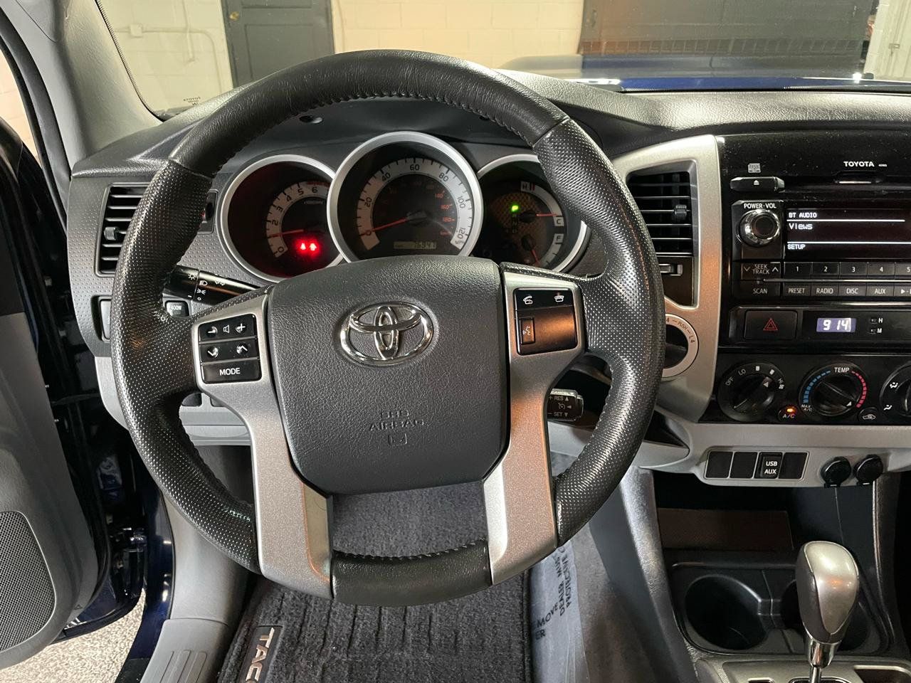 Used 2012 Toyota Tacoma 4x4 Double Cab w/ TRD Sport Pkg image 19