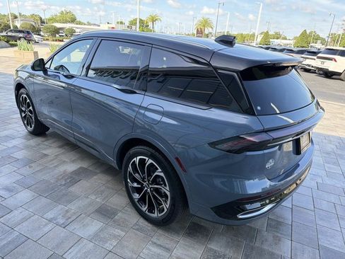 New 2026 Lincoln Nautilus Reserve AWD/4WD image 4
