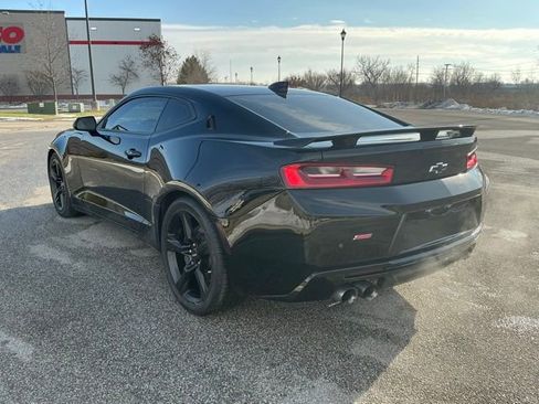 Used 2017 Chevrolet Camaro SS image 4