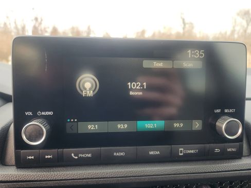 Used 2023 Honda CR-V EX image 21