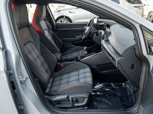Used 2024 Volkswagen GTI S image 33