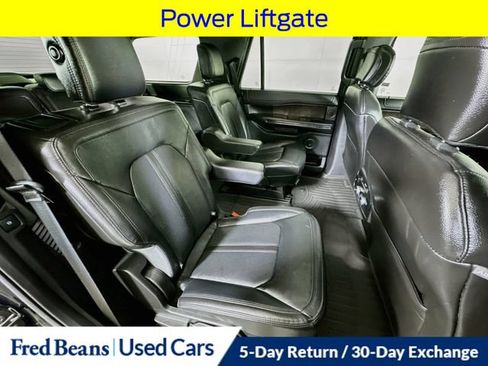 Used 2018 Ford Expedition Limited w/ Equipment Group 302A AWD/4WD image 37