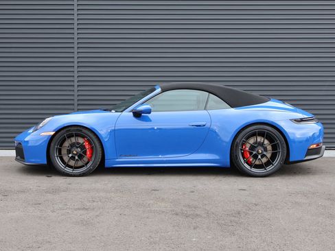 New 2026 Porsche 911 Carrera 4 GTS AWD/4WD image 2
