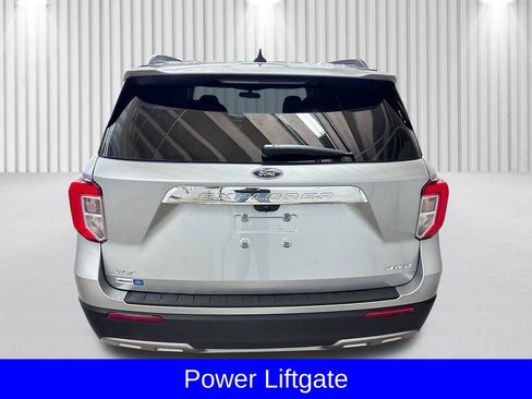 Certified 2022 Ford Explorer XLT w/ Equipment Group 202A image 9