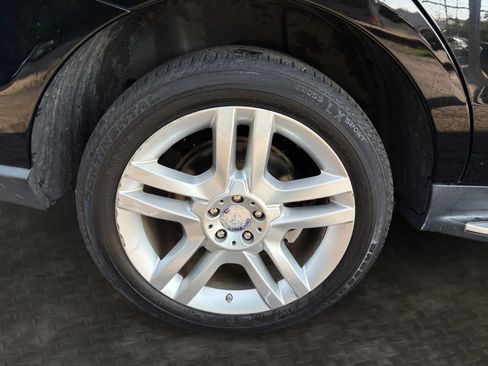 Used 2014 Mercedes-Benz ML 350 BlueTEC 4MATIC image 40