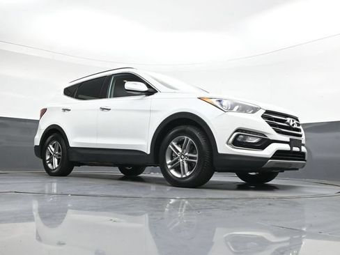 Used 2017 Hyundai Santa Fe Sport FWD image 31
