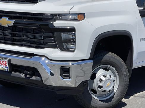 New 2025 Chevrolet Silverado 3500 W/T w/ WT Convenience Package image 2