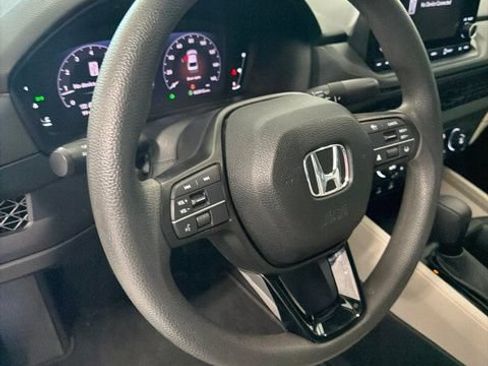 Used 2023 Honda Accord LX image 11