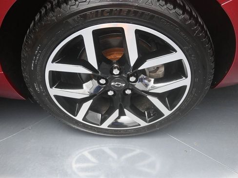 Used 2015 Chevrolet Impala LTZ FWD image 19