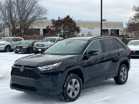 Used 2024 Toyota RAV4 XLE image 5
