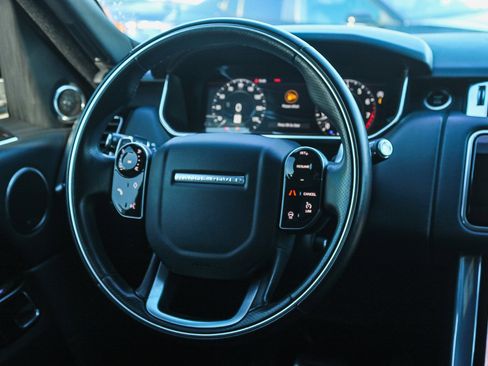 Used 2022 Land Rover Range Rover Sport HSE Dynamic image 16