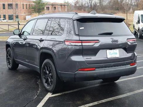 Certified 2024 Jeep Grand Cherokee L Laredo AWD/4WD image 6