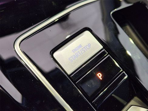 New 2026 Volkswagen Golf image 14