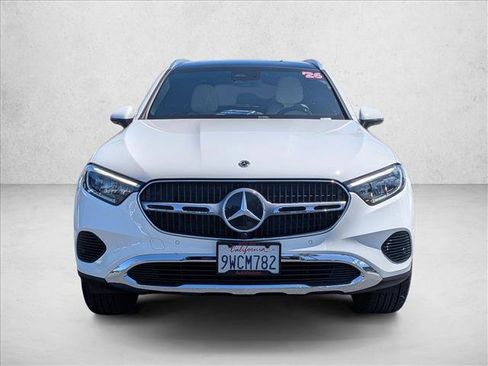 Used 2026 Mercedes-Benz GLC 300 4MATIC image 2