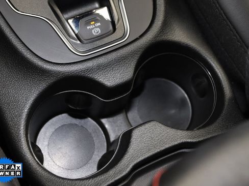 Used 2022 Jeep Cherokee Trailhawk image 27