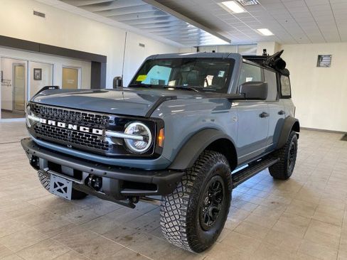 Certified 2023 Ford Bronco Wildtrak AWD/4WD image 5