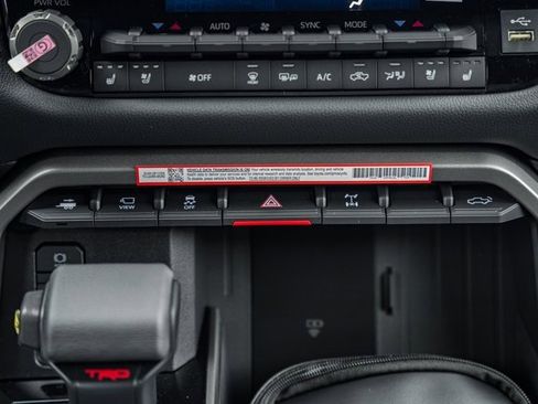 New 2026 Toyota Tundra Limited image 28