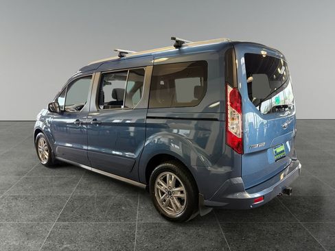 Used 2022 Ford Transit Connect XLT w/ Trailer Tow Package FWD image 7