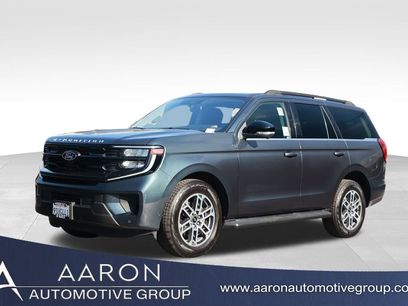 Used 2025 Ford Expedition Active