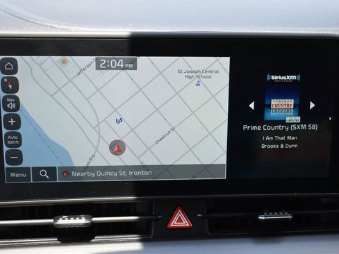 Used 2023 Kia Sportage EX FWD image 28