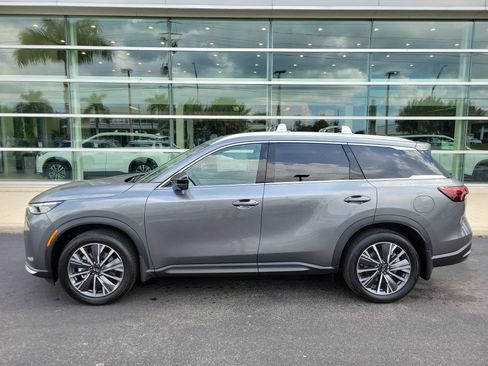 New 2027 INFINITI QX60 Luxe w/ Family Package FWD image 7