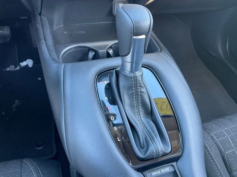 Used 2024 Honda HR-V LX image 14