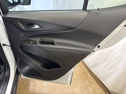 Certified 2024 Chevrolet Equinox RS w/ LPO, Floor Liner Package AWD/4WD image 25