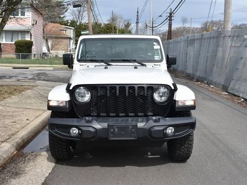 Used 2021 Jeep Gladiator Willys image 3