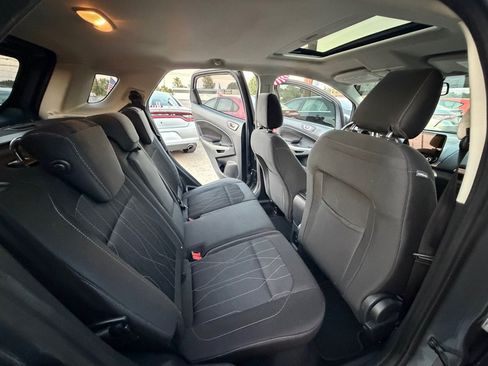 Used 2018 Ford EcoSport SE w/ SE Convenience Package FWD image 11