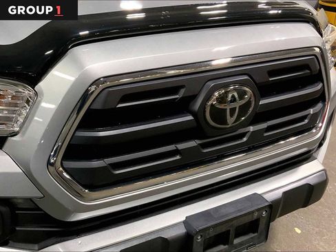 Used 2019 Toyota Tacoma SR5 image 29