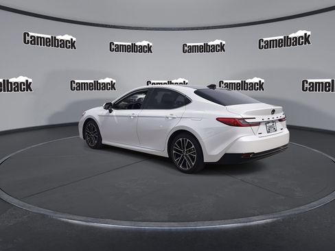 Used 2025 Toyota Camry XLE w/ Premium Plus Package FWD image 5