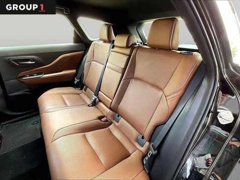 Certified 2025 Toyota Crown Signia AWD/4WD image 21