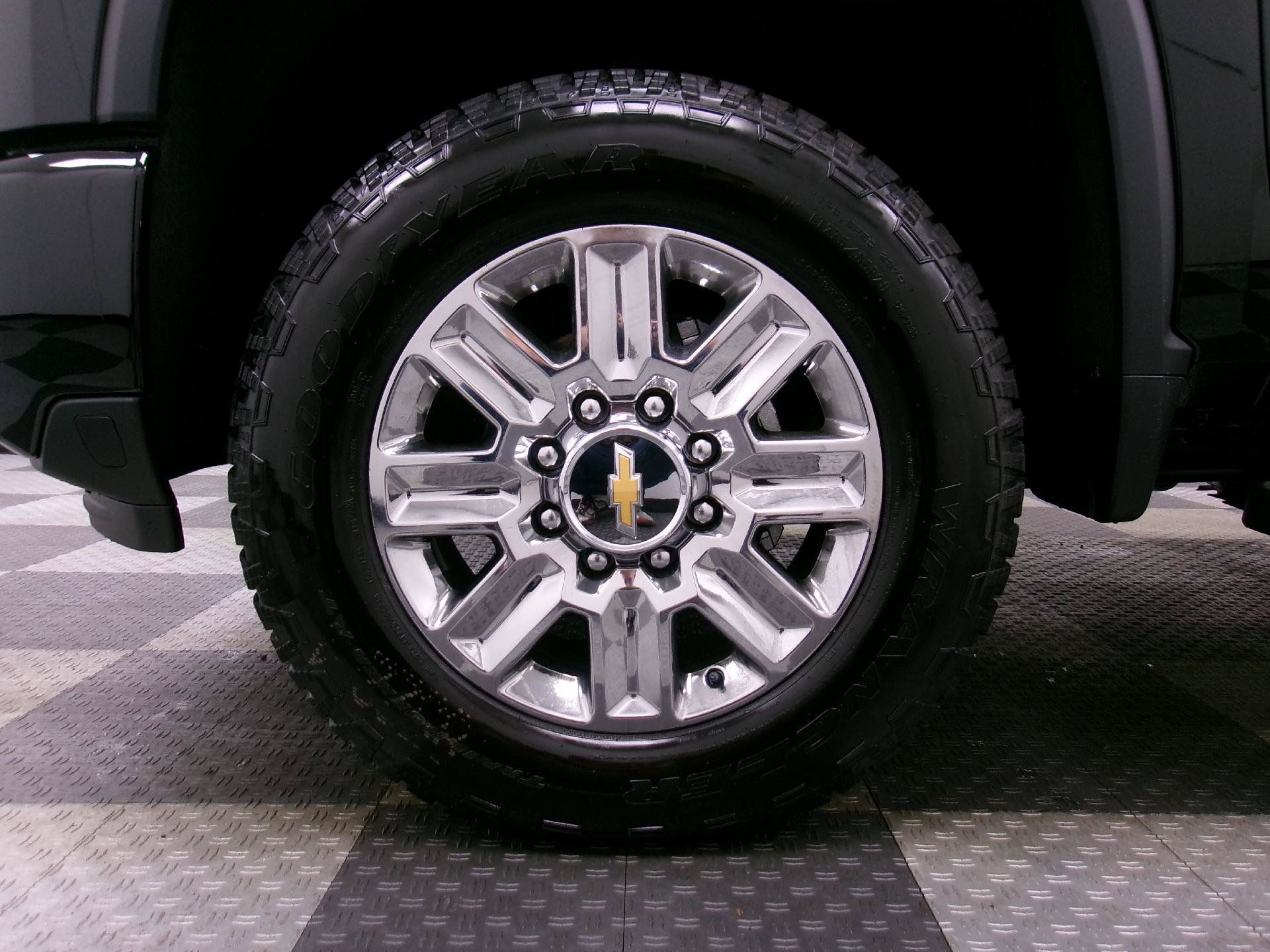 New 2026 Chevrolet Silverado 2500 High Country w/ Technology Package AWD/4WD image 16