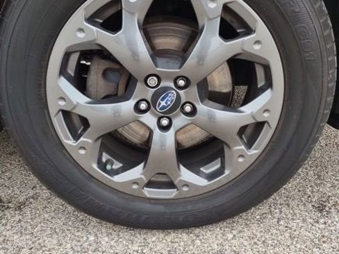 Used 2022 Subaru Crosstrek 2.5i Sport w/ Moonroof Package image 24