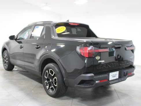 Used 2023 Hyundai Santa Cruz SEL Premium image 7