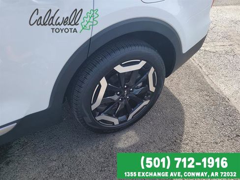 Used 2025 Kia Telluride S image 9