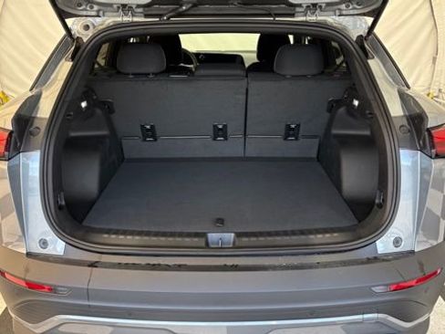 New 2026 Chevrolet Blazer EV LT image 4