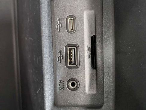 Used 2019 Chevrolet Silverado 1500 LT Trail Boss image 33