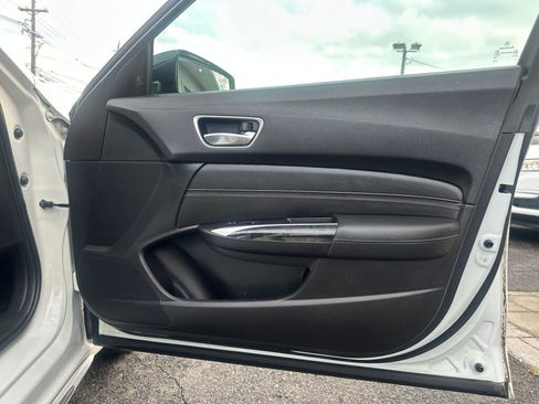 Used 2018 Acura TLX V6 SH-AWD w/ Technology Pkg image 27