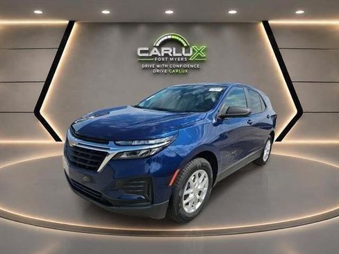 Used 2022 Chevrolet Equinox LS AWD/4WD image 1
