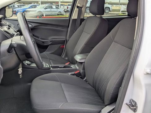 Used 2018 Ford Focus SE image 13