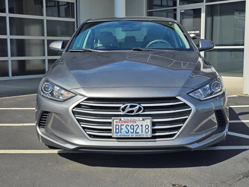 Used 2017 Hyundai Elantra SE FWD image 8