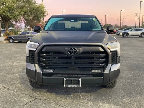 Used 2024 Toyota Tundra Limited image 2