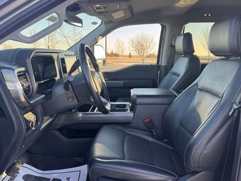 Used 2024 Ford F350 Lariat image 7