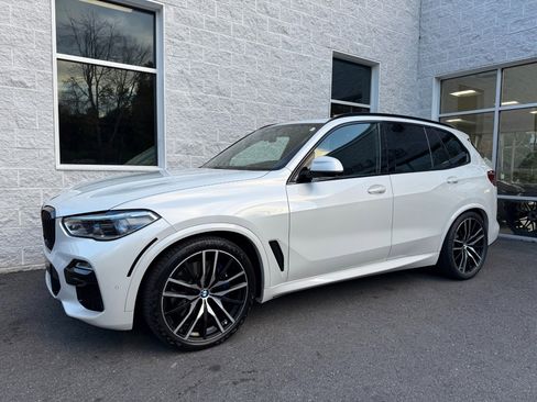 Used 2019 BMW X5 xDrive50i image 1