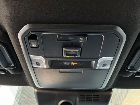 Used 2025 Toyota 4Runner SR5 RWD image 16