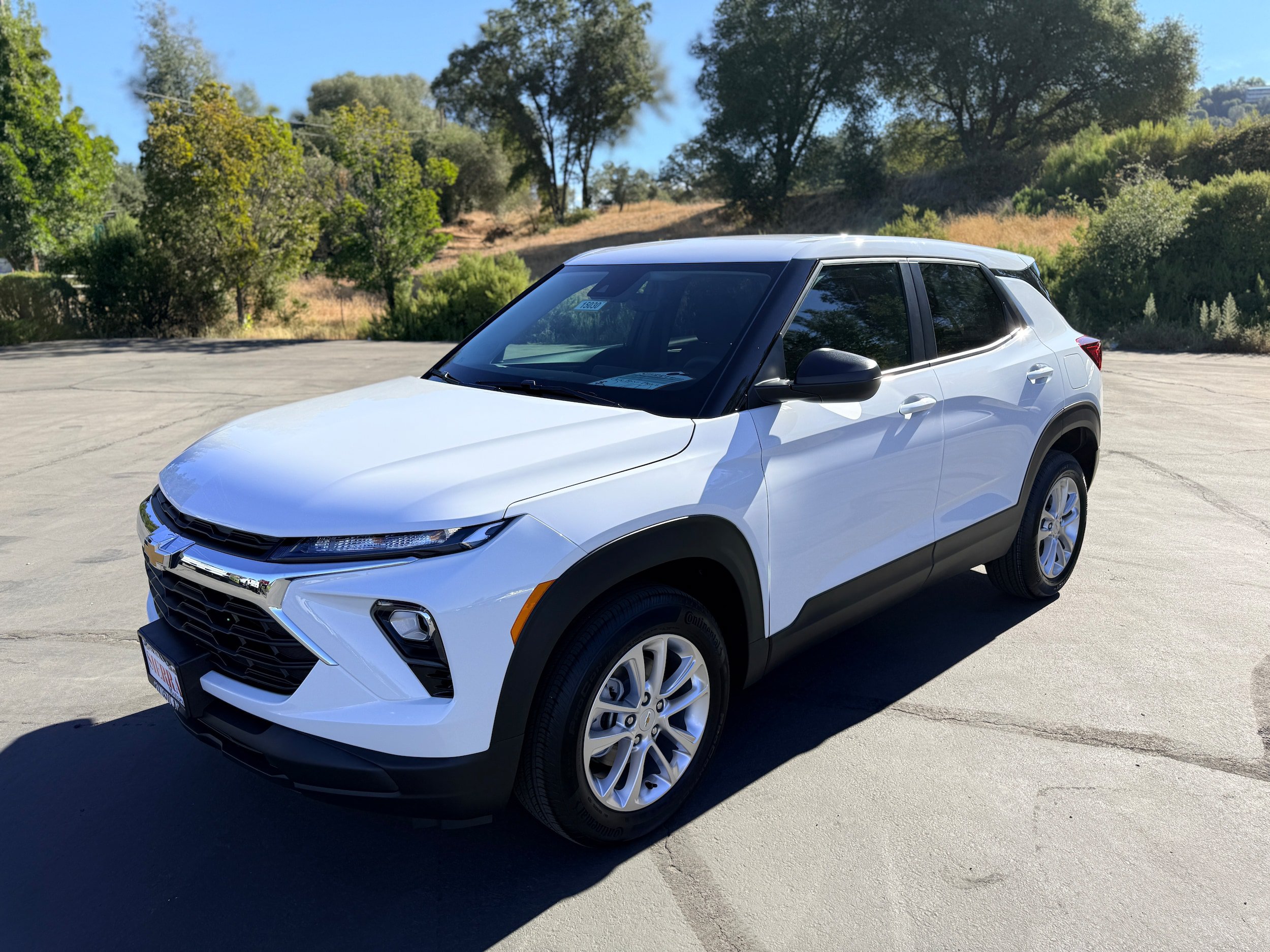 New 2026 Chevrolet TrailBlazer LS w/ LS Convenience Package AWD/4WD image 1