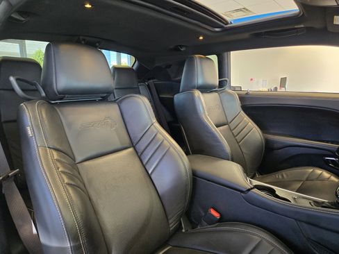 Used 2023 Dodge Challenger SRT Hellcat image 32