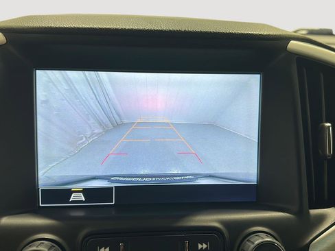 Used 2023 GMC Terrain SLT w/ Infotainment Package II AWD/4WD image 15